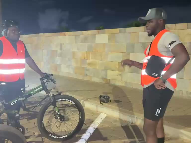 Semaine 2 · Vidéo du crew After6 Riders pendant la sortie de nuit
